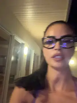 Snapshot of Helena_Karel chatting on 11, 7, 2026 Helena Karel online show from 11, 7, 2026