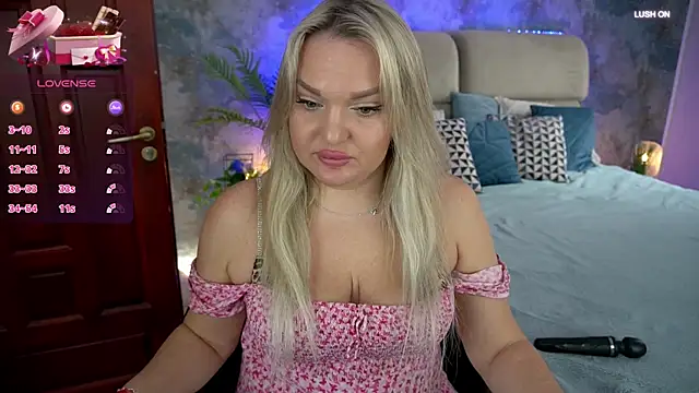 MissyMartinez online show from 16, 3, 2025