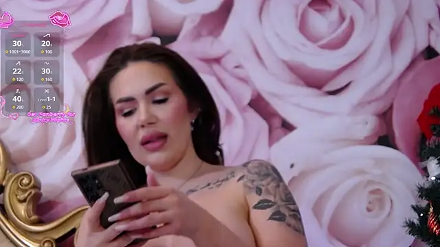 Snapshot of HessaHessy chatting on 19, 12, 2025 HessaHessy online show from 19, 12, 2025