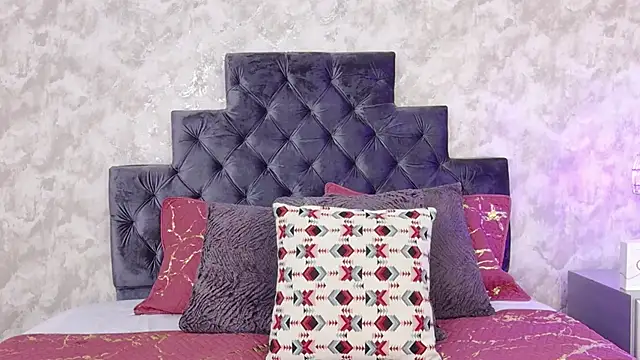 elizabeth coleman online show from 20, 12, 2025