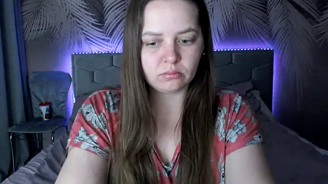 uliastar online show from 22, 3, 2025