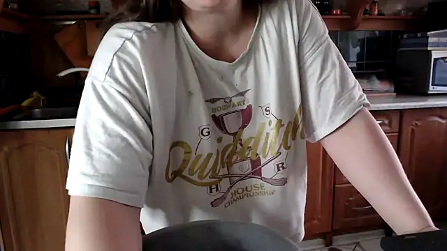 uliastar online show from 30, 3, 2026