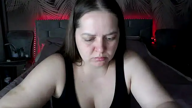 uliastar online show from 8, 4, 2026