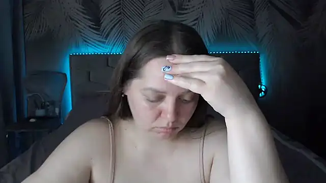 Snapshot of uliastar chatting on 24, 6, 2026 uliastar online show from 24, 6, 2026