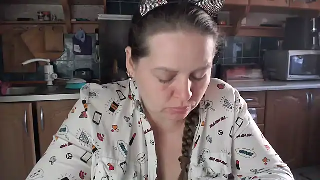 Snapshot of uliastar chatting on 12, 7, 2026 uliastar online show from 12, 7, 2026