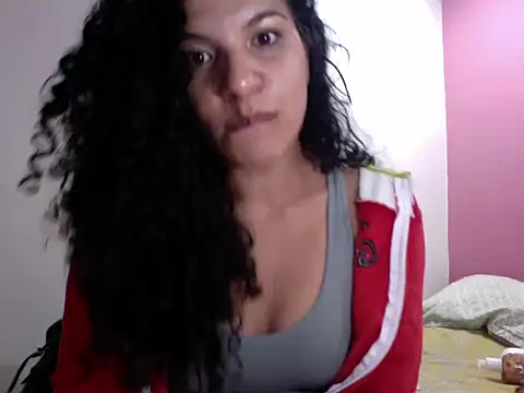 gatubelahot online show from 7, 1, 2025