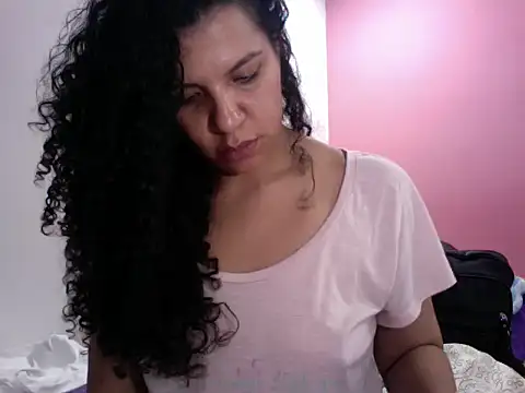 gatubelahot online show from 15, 1, 2025