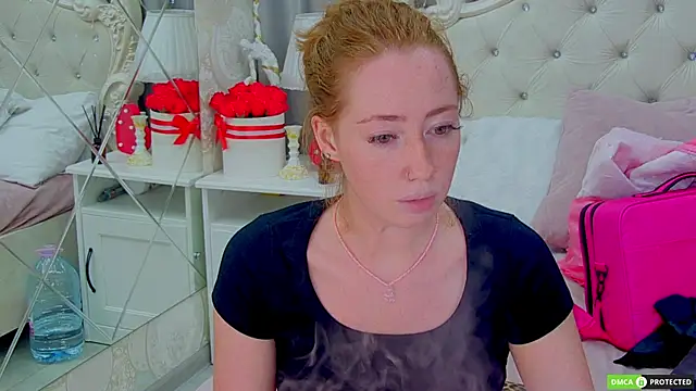 TinaBrook online show from 11, 9, 2025