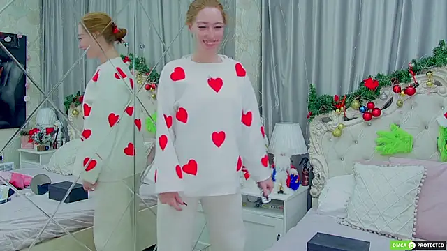 TinaBrook online show from 17, 12, 2025