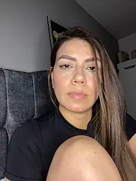 Snapshot of martina_contreras chatting on 16, 10, 2025 martina contreras online show from 16, 10, 2025