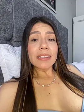 martina contreras online show from 8, 3, 2026