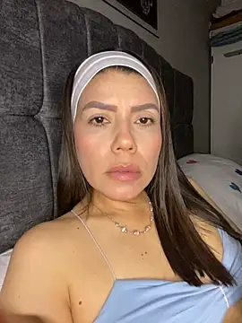 martina contreras online show from 9, 4, 2026