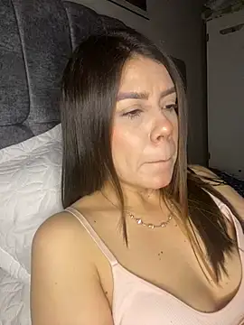 martina contreras online show from 13, 7, 2026