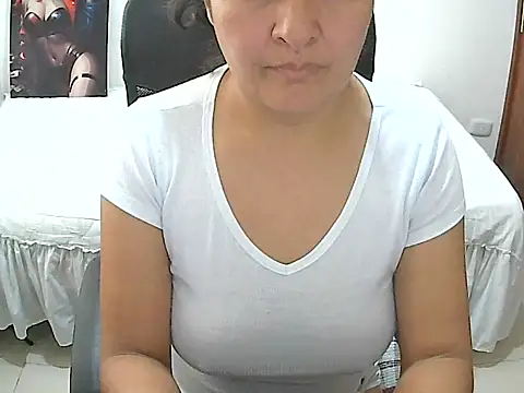 SenthiX online show from 13, 10, 2025