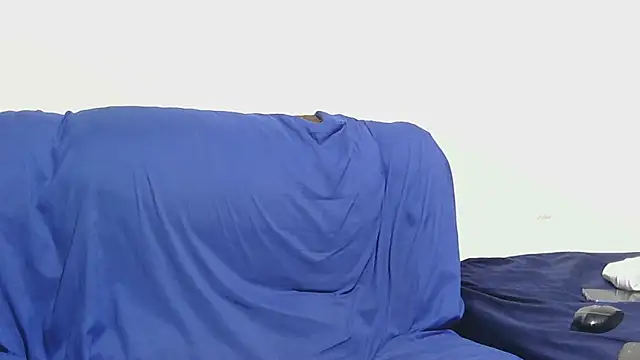 Snapshot of sluttylaura21 chatting on 15, 3, 2026 sluttylaura21 online show from 15, 3, 2026