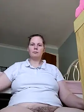 xxSexyBushLinnxx online show from 21, 1, 2025