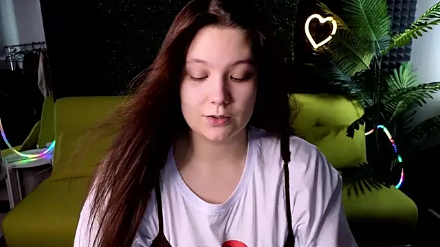 Snapshot of DjennaPalme chatting on 22, 1, 2025 DjennaPalme online show from 22, 1, 2025