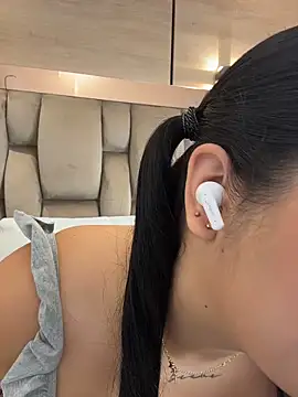 Snapshot of im_mou_ chatting on 20, 3, 2026 im mou online show from 20, 3, 2026