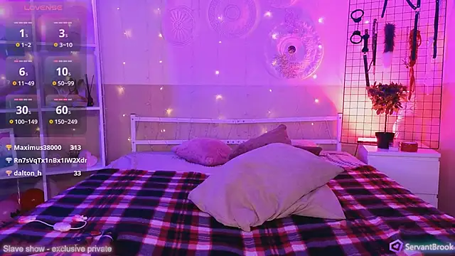 ServantBrook online show from 4, 2, 2025