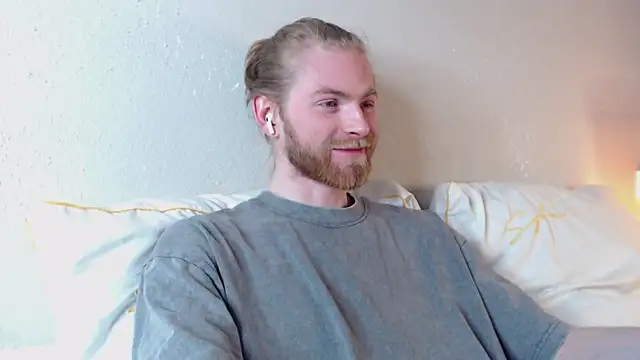 Snapshot of Damien_Bi chatting on 13, 1, 2025 Damien Bi online show from 13, 1, 2025