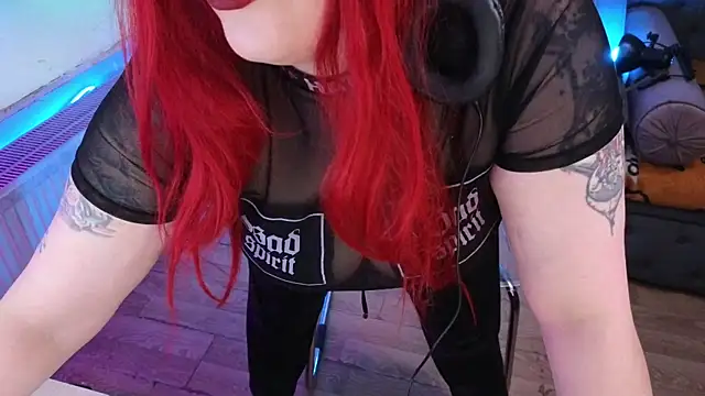 wickedxqueen online show from 11, 3, 2025