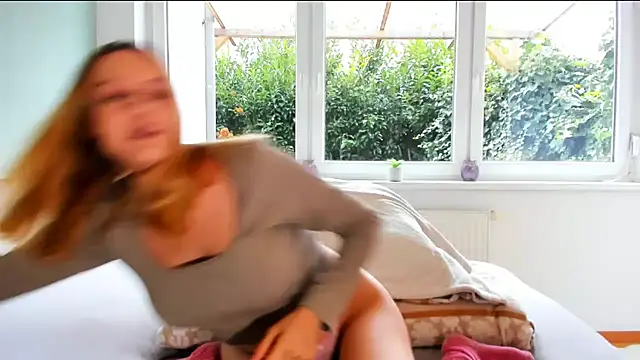 LaurenSommer online show from 20, 11, 2025