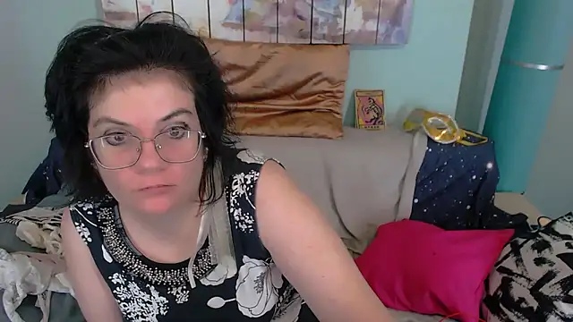 EverlyRays online show from 25, 11, 2025