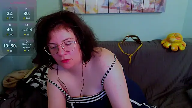 Snapshot of EverlyRays chatting on 21, 6, 2026 EverlyRays online show from 21, 6, 2026