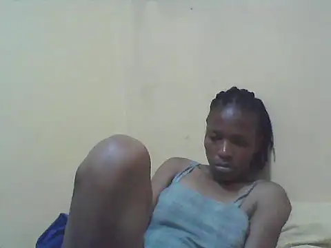 Smillie prety online show from 7, 11, 2025