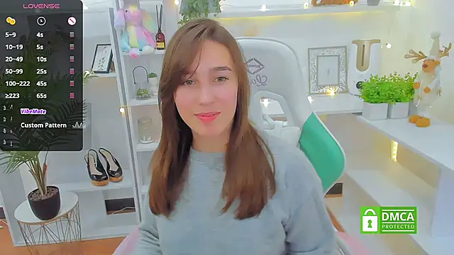  Eliizabeth  online show from 31, 12, 2024