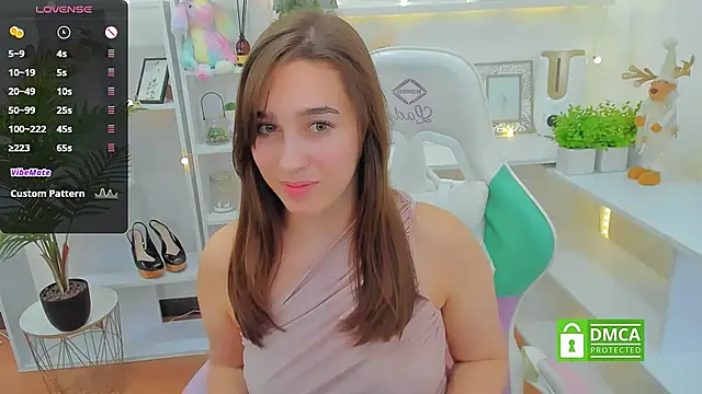  Eliizabeth  online show from 31, 12, 2024