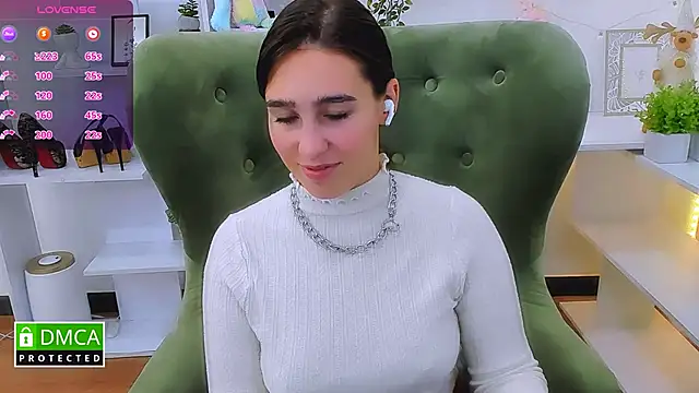  Eliizabeth  online show from 8, 10, 2025