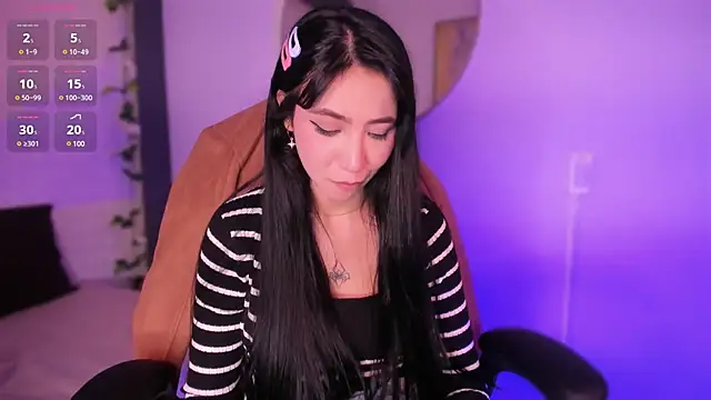 emma woods  online show from 28, 12, 2024