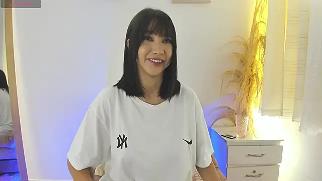 emma woods  online show from 3, 2, 2026