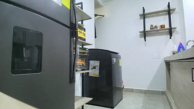 roxana collins online show from 11, 3, 2026