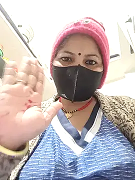 Snapshot of Riyaa-Devi chatting on 11, 1, 2025 Riyaa-Devi online show from 11, 1, 2025