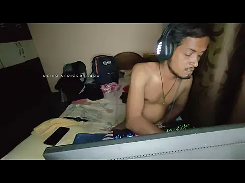 Sexypavi09 online show from 9, 10, 2025