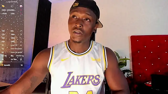 DannSmmith online show from 26, 10, 2025