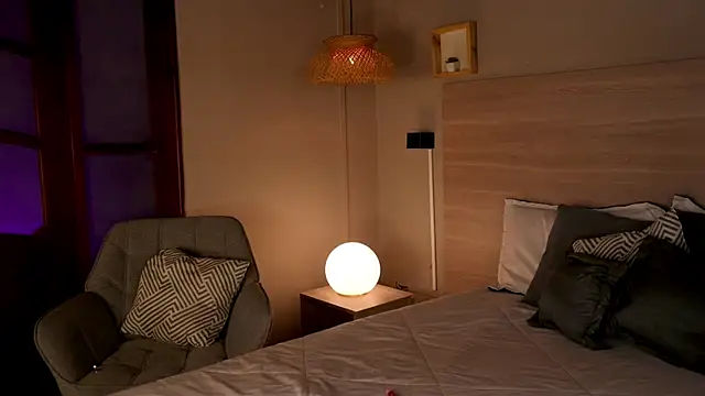 Snapshot of lua_ferch__ chatting on 19, 11, 2025 lua ferch online show from 19, 11, 2025