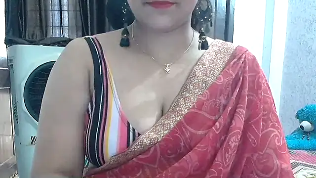 Snapshot of Maria_55 chatting on 8, 5, 2026 Maria 55 online show from 8, 5, 2026