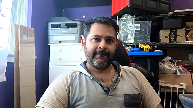 Snapshot of Sakhtlaundaz chatting on 12, 5, 2026 Sakhtlaundaz online show from 12, 5, 2026