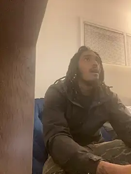 Snapshot of BD2LONG chatting on 23, 2, 2025 BD2LONG online show from 23, 2, 2025