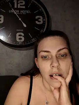 Snapshot of LEAsquirt91 chatting on 31, 1, 2025 LEAsquirt91 online show from 31, 1, 2025