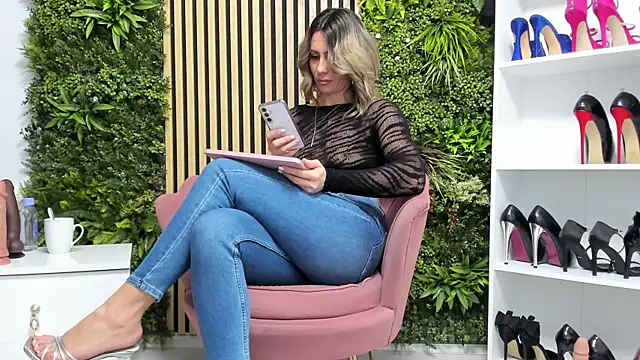 sweetcherry30 online show from 12, 2, 2026