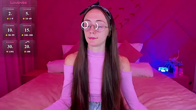 Lexi Split online show from 8, 7, 2026