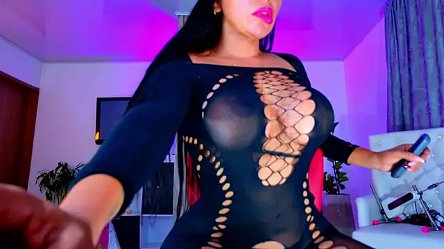 SQUIRT4UMEGAN online show from 2, 2, 2026