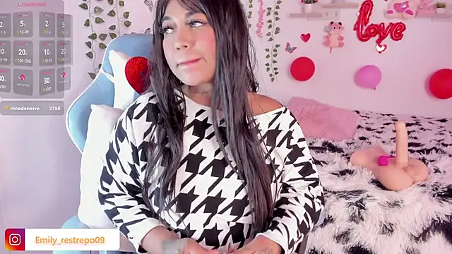 Snapshot of Emily_restrepo chatting on 18, 2, 2025 Emily restrepo online show from 18, 2, 2025