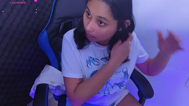 Cuteprincess21 online show from 18, 2, 2026