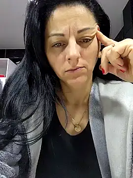 bruneta sexy23 online show from 5, 2, 2025