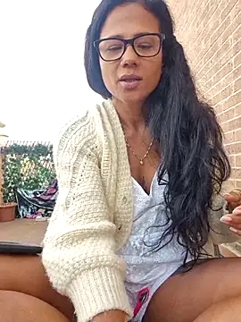 Snapshot of Allana_Squirt chatting on 20, 9, 2025 Allana Squirt online show from 20, 9, 2025